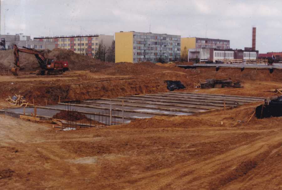 budowa gimnazjum hali i basenu 1