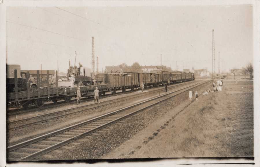 Bahnhof Saarau 1941 2